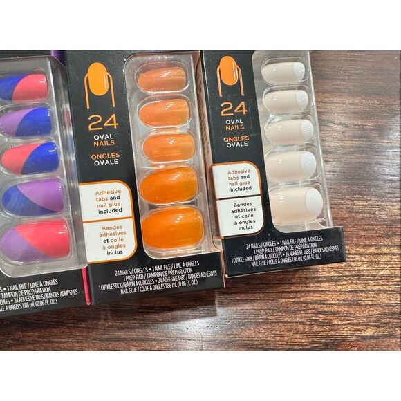 Sally Hansen Perfect Manicure Oval Shaped Nails With Nail Glue - Picture 2 of 5